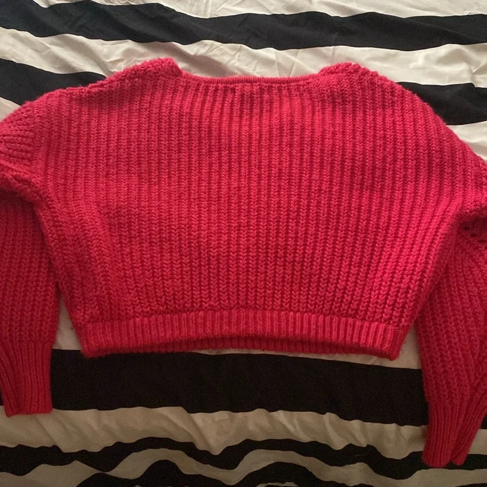 Sweater - Picture 3 of 3